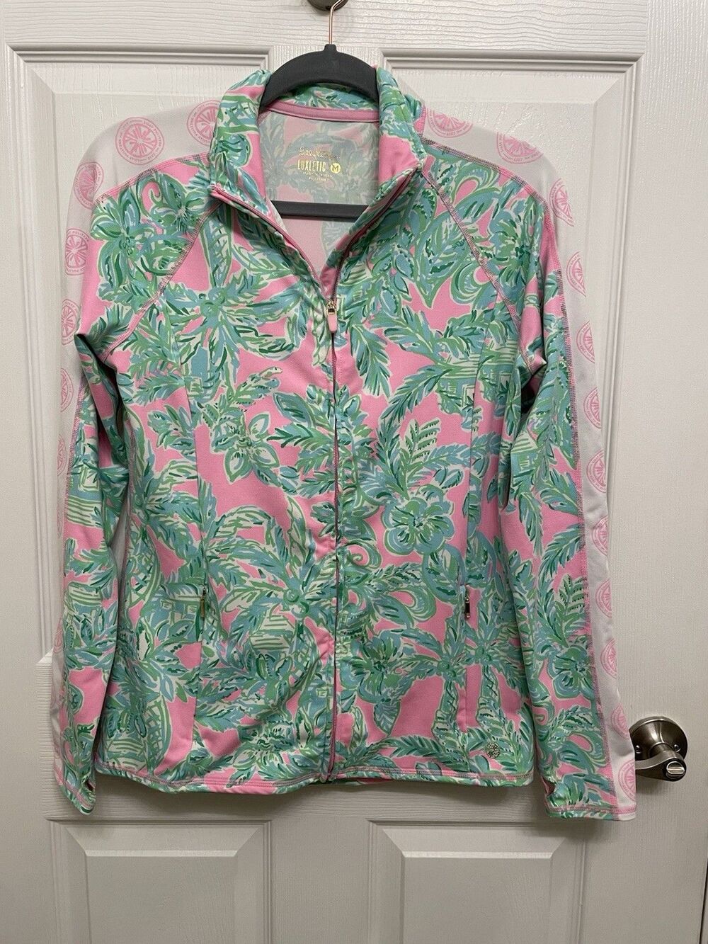 Lilly Pulitzer Women’s M Luxletic Jacket Zip Up Mandevilla Baby Pink Sand